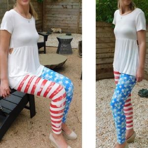 SALE !! NWT Leggings Stars & Stripes PLUS Size NEW
